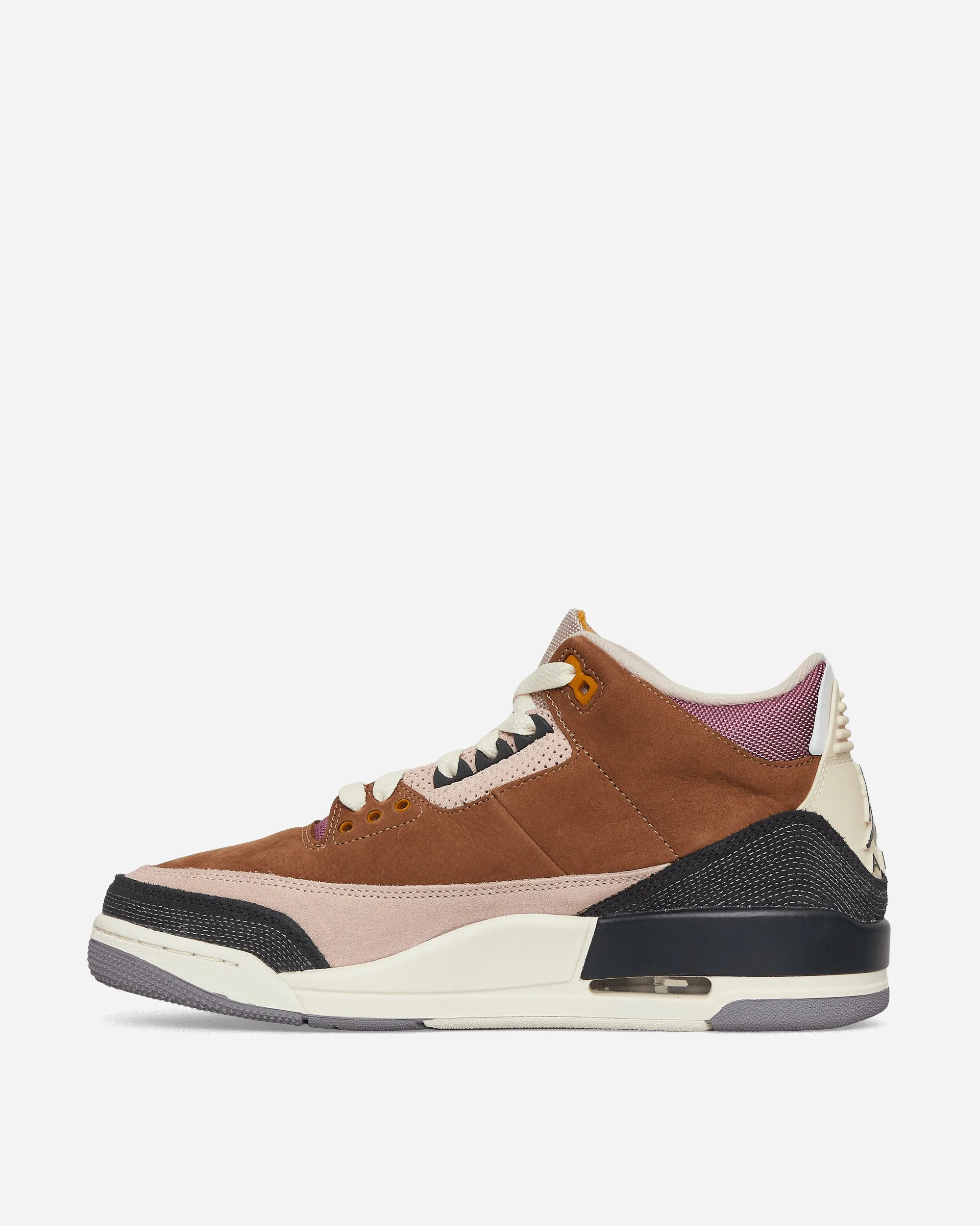 Air Jordan 3 Retro SE Sneakers Archaeo Brown