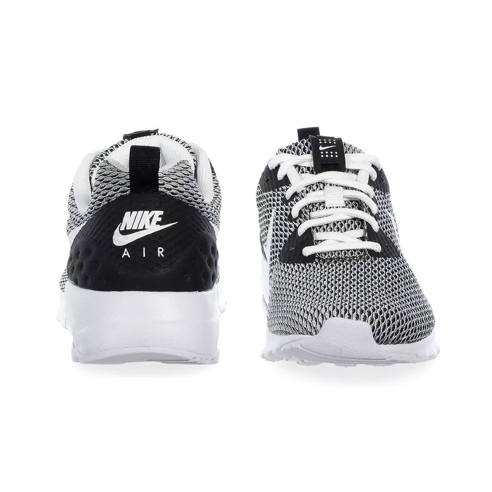 Air Max Motion