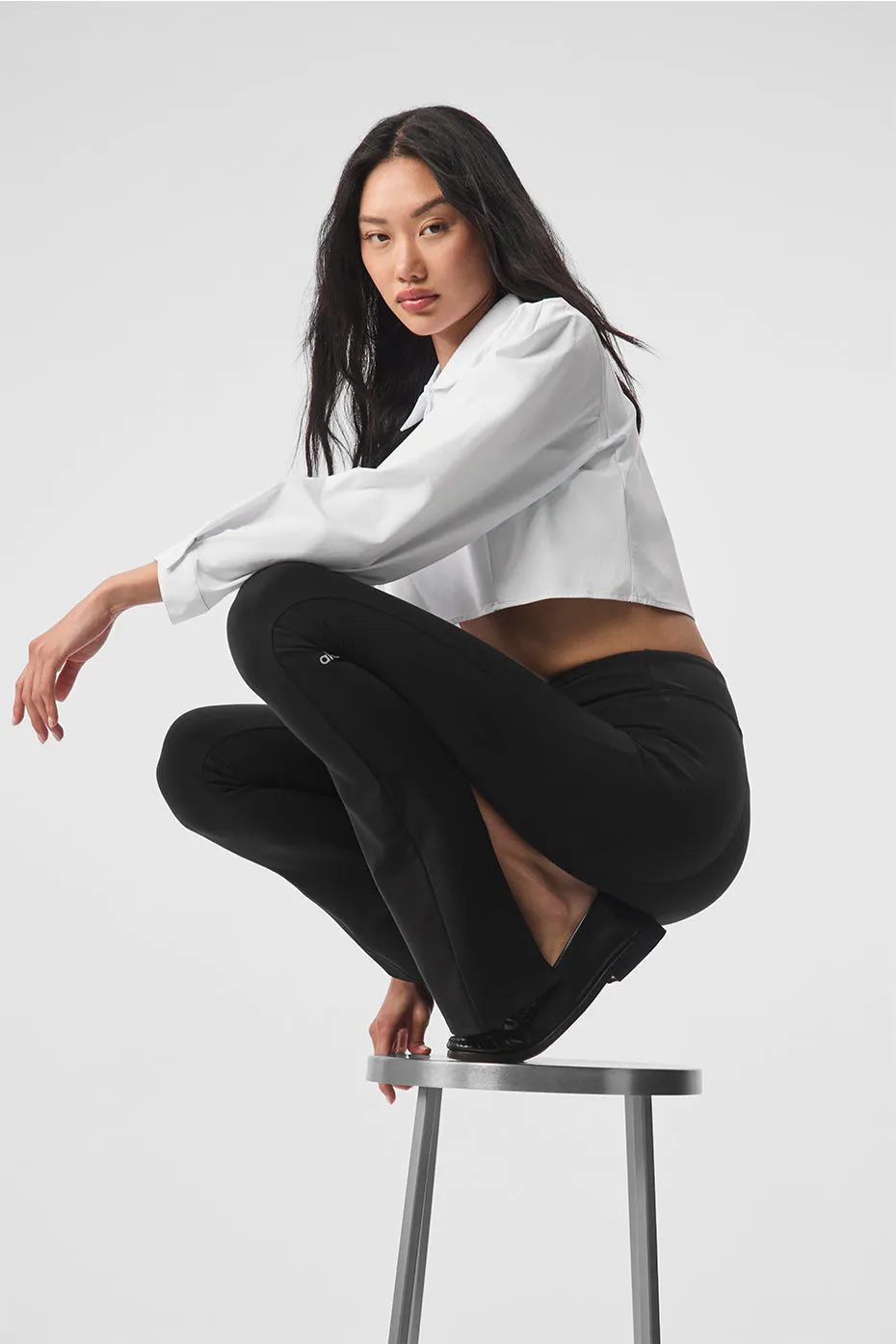 Airbrush High-Waist Kick-Back Legging - Black