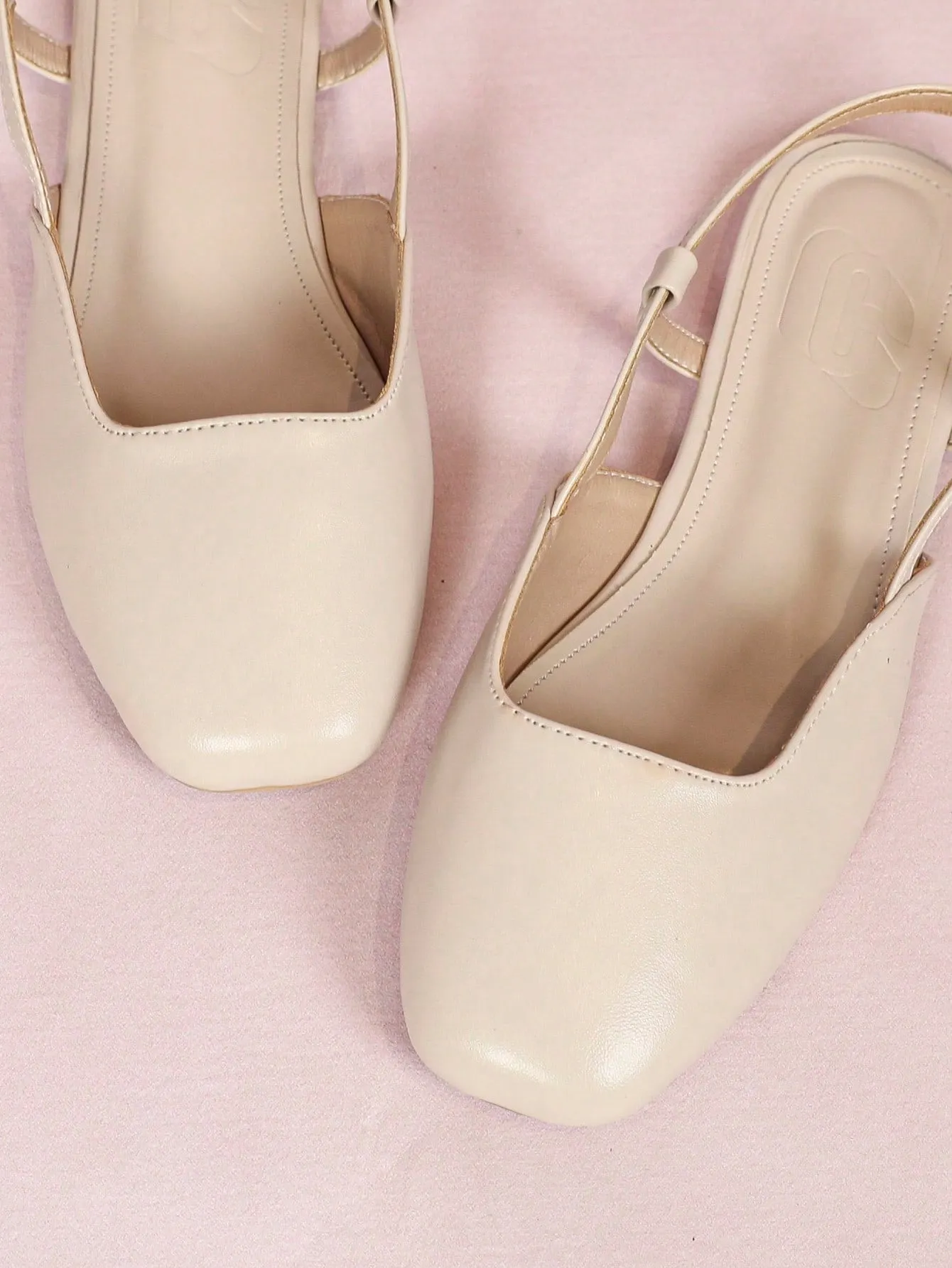 CUCCOO CURVES CUCCOO Plus-Size Square Toe Slip-On Flat Shoes With Back Strap