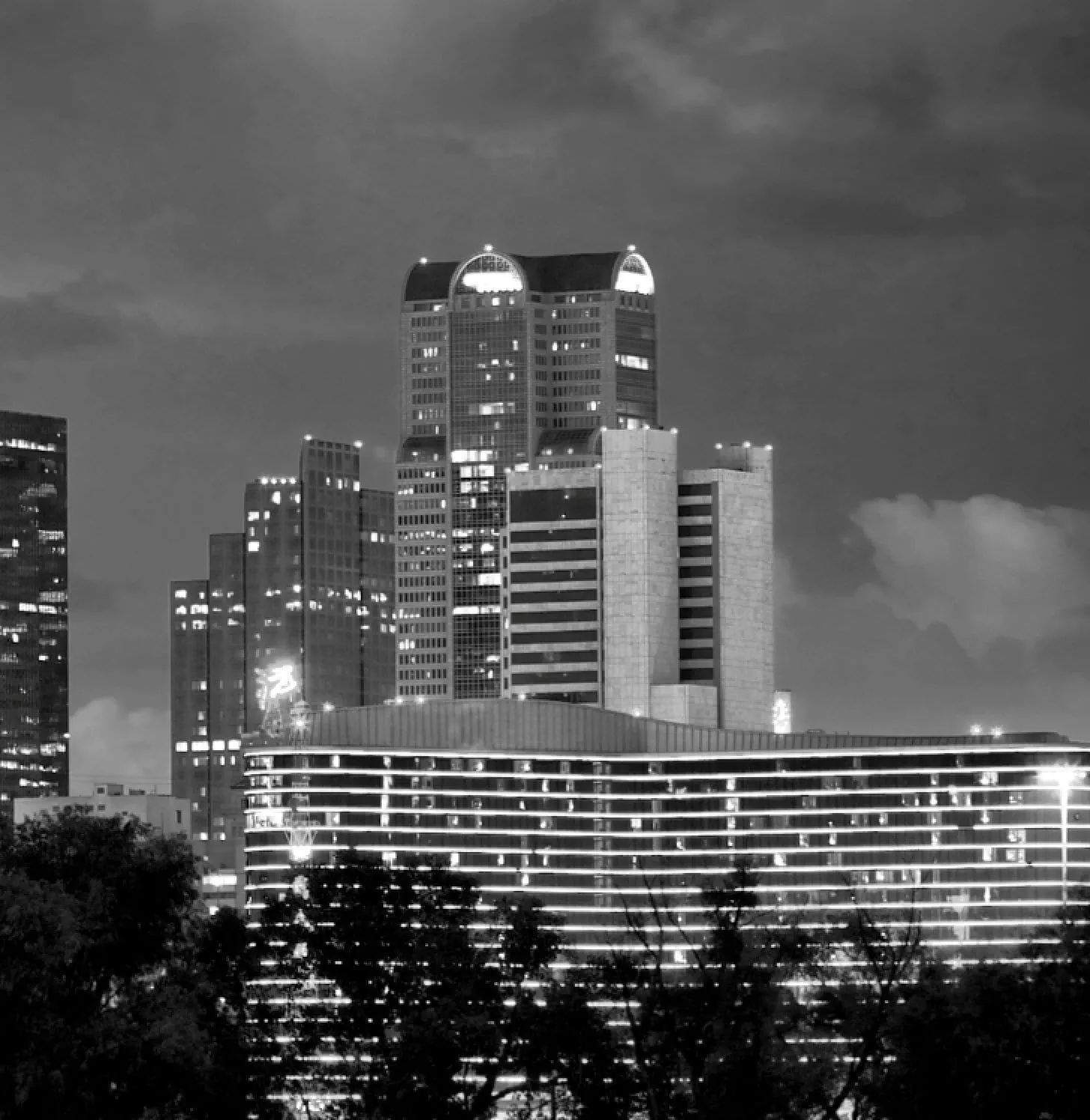 Dallas Skyline Black & White Canvas Art