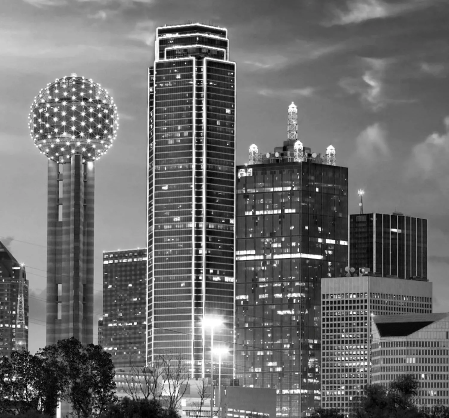 Dallas Skyline Black & White Canvas Art