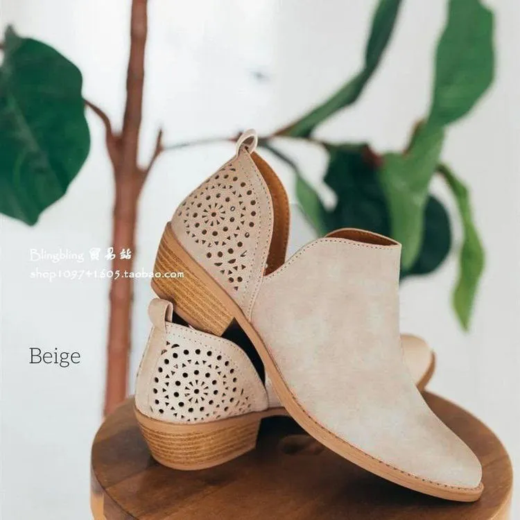 kamames Autumn And Winter New Large-Size Hollowed-Out Short Boots Martin Boots Pointed Low-Heeled Women's Shoes