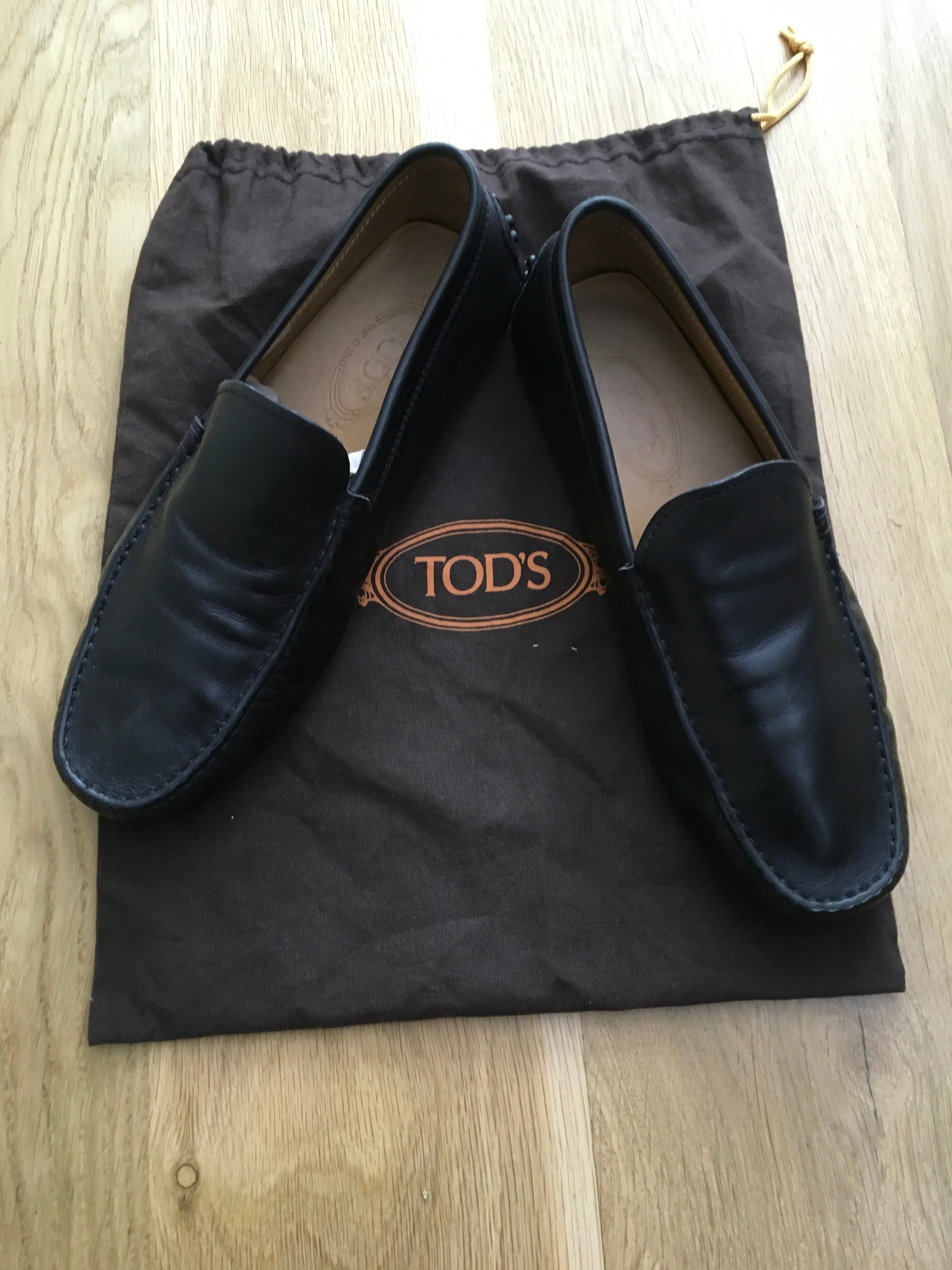 Tod's Driving Loafers Moccasin Leather Shoes Men
