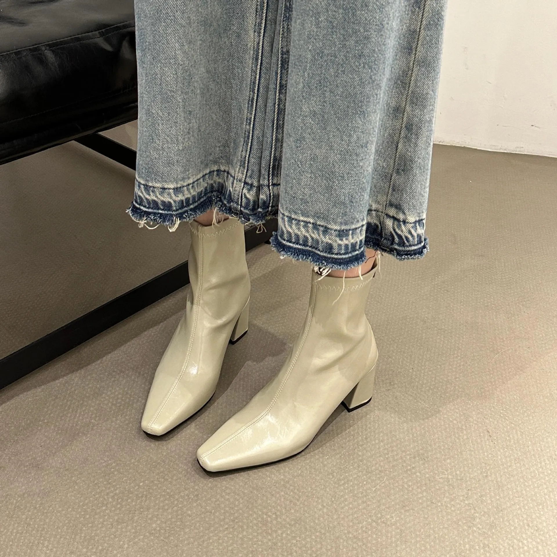 Toleet 2000s fashion Autumn and Winter 2024 Pointed Boots by FP Collection at Free People in Brown High Heel Martin Boots Short